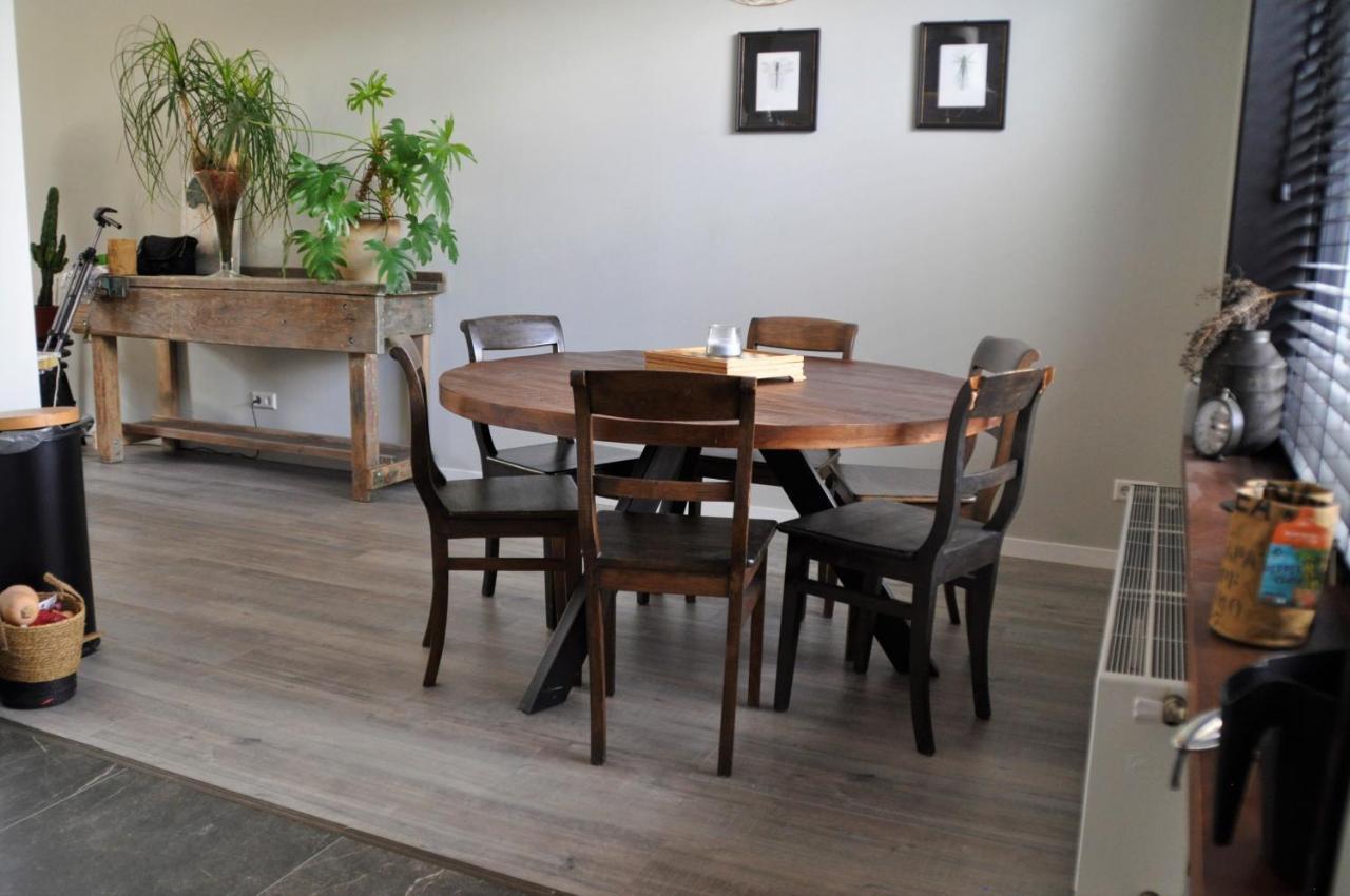 Huis Nummer 7 Met Sauna En 3 Slaapkamers Leeuwarden Ngoại thất bức ảnh